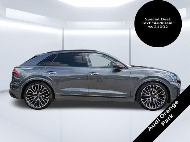 2024 Audi SQ8 Prestige