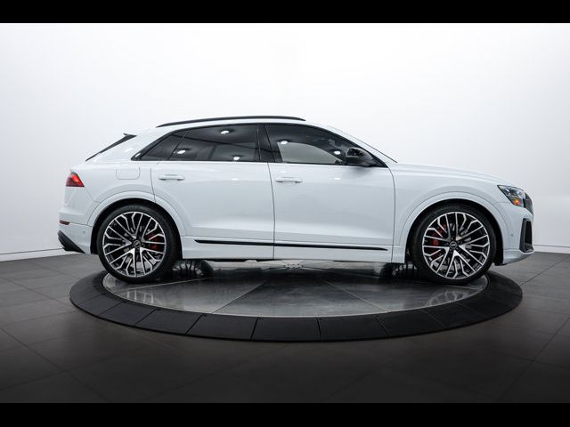 2024 Audi SQ8 Prestige