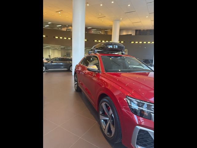 2024 Audi SQ8 Prestige