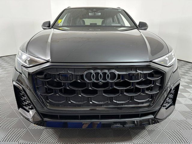 2024 Audi SQ8 Prestige