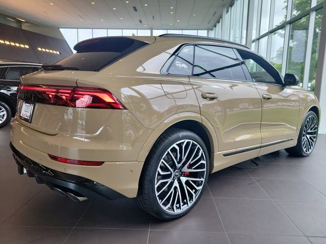 2024 Audi SQ8 Prestige