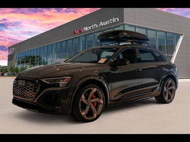 2024 Audi SQ8 e-tron Prestige