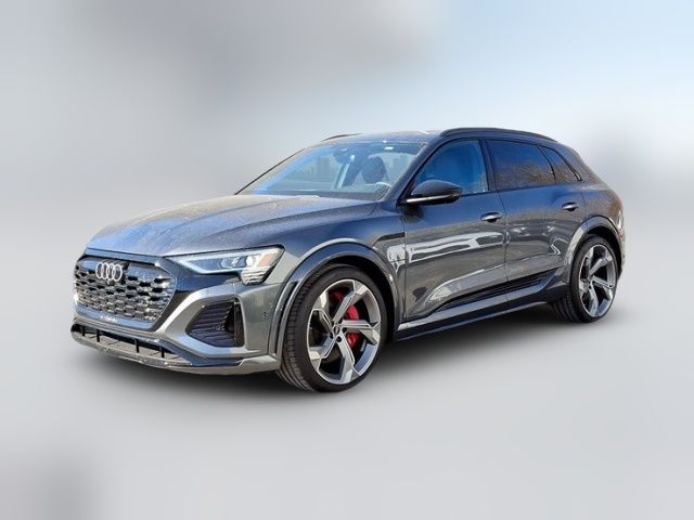 2024 Audi SQ8 e-tron Premium Plus