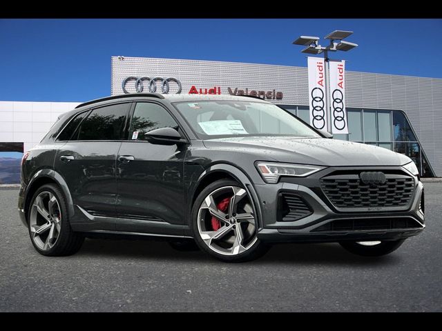 2024 Audi SQ8 e-tron Premium Plus