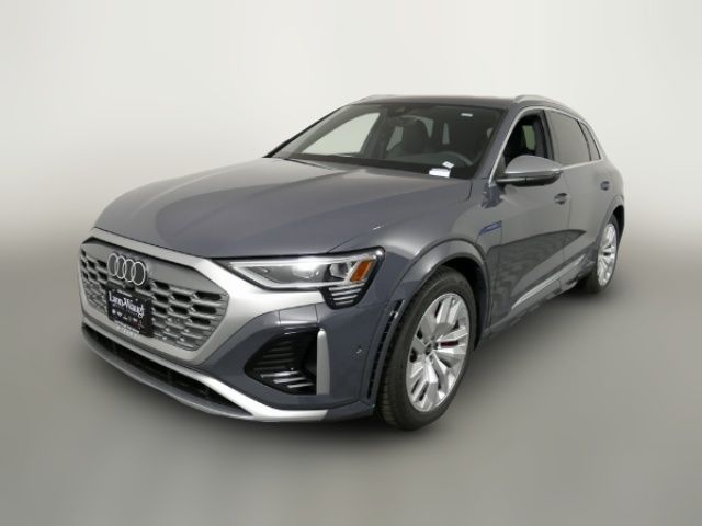 2024 Audi SQ8 e-tron Premium Plus