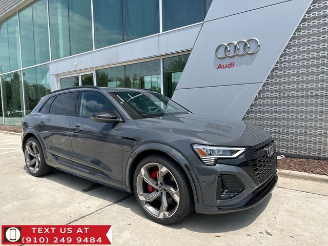 2024 Audi SQ8 e-tron Premium Plus