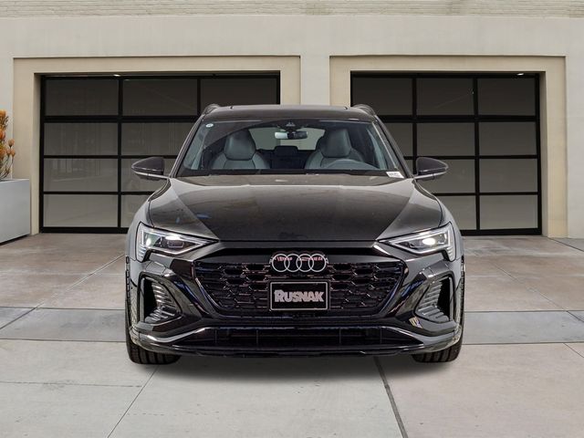 2024 Audi SQ8 e-tron Premium Plus