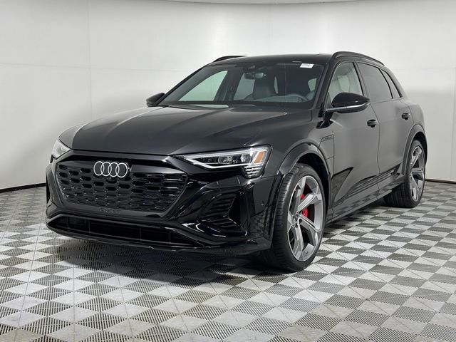 2024 Audi SQ8 e-tron Premium Plus