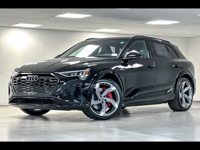 2024 Audi SQ8 e-tron Premium Plus