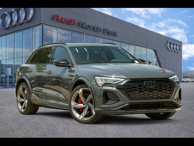 2024 Audi SQ8 e-tron Premium Plus