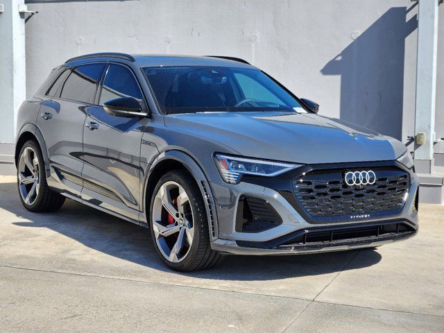 2024 Audi SQ8 e-tron Prestige