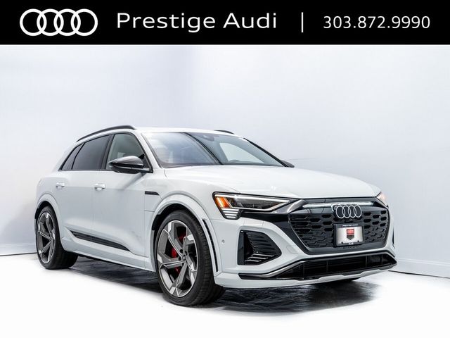 2024 Audi SQ8 e-tron Prestige