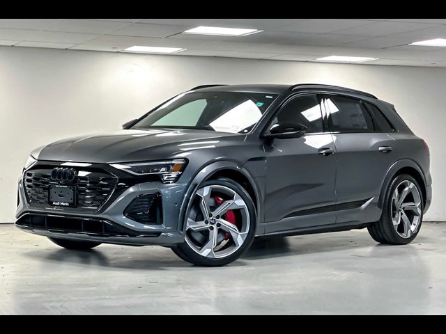 2024 Audi SQ8 e-tron Prestige