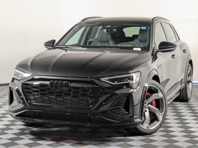 2024 Audi SQ8 e-tron Prestige