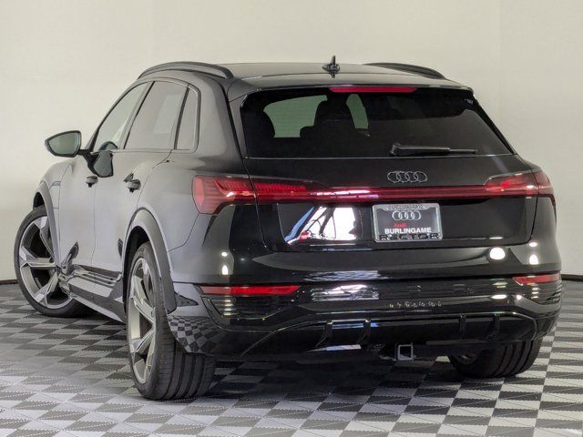 2024 Audi SQ8 e-tron Prestige