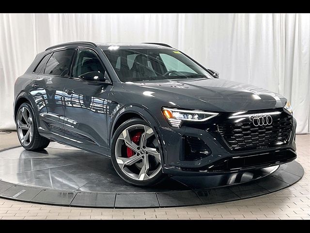 2024 Audi SQ8 e-tron Prestige