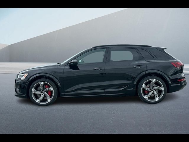 2024 Audi SQ8 e-tron Prestige