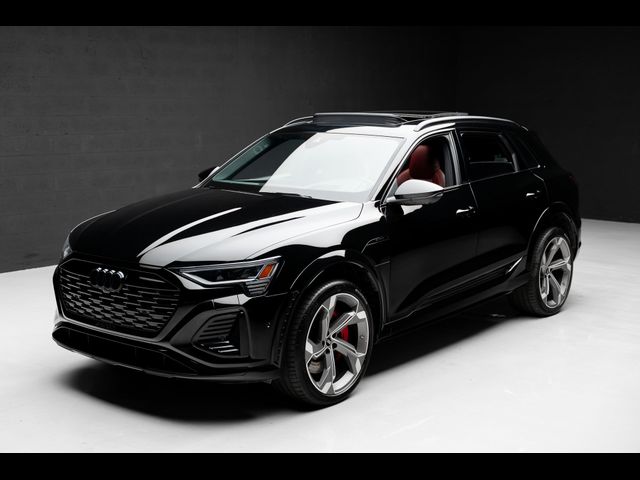 2024 Audi SQ8 e-tron Prestige