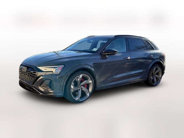 2024 Audi SQ8 e-tron Prestige