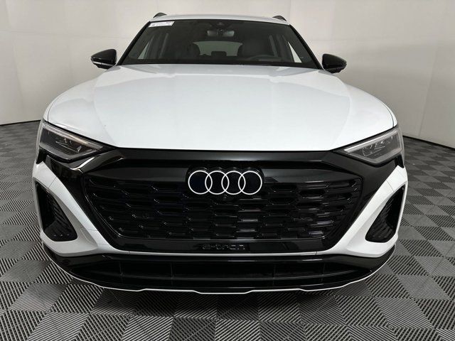 2024 Audi SQ8 e-tron Prestige