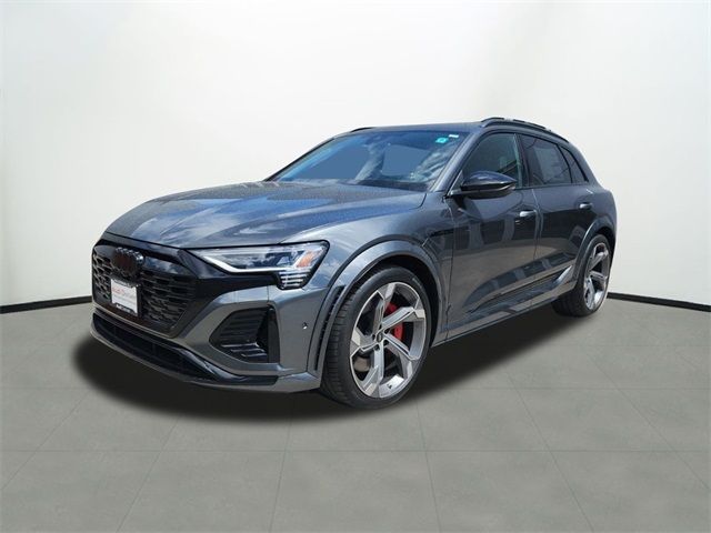 2024 Audi SQ8 e-tron Prestige