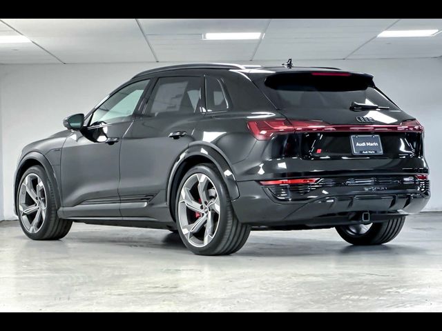 2024 Audi SQ8 e-tron Prestige