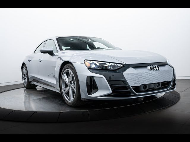 2024 Audi e-tron GT Premium Plus