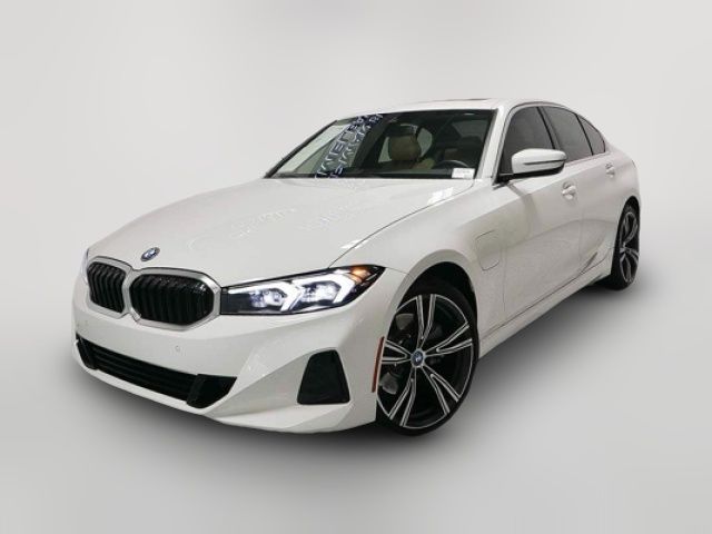 2024 BMW 3 Series 330e