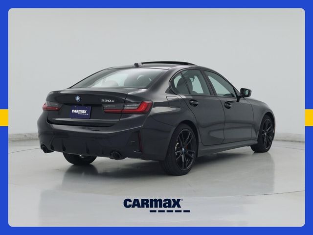 2024 BMW 3 Series 330e