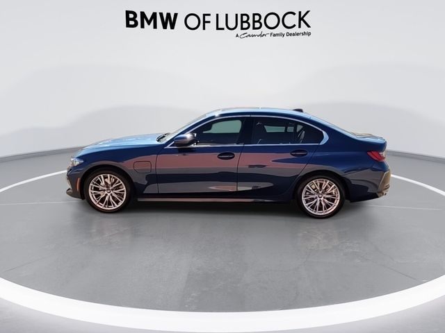 2024 BMW 3 Series 330e xDrive