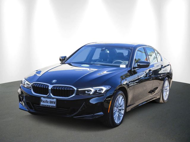 2024 BMW 3 Series 330e