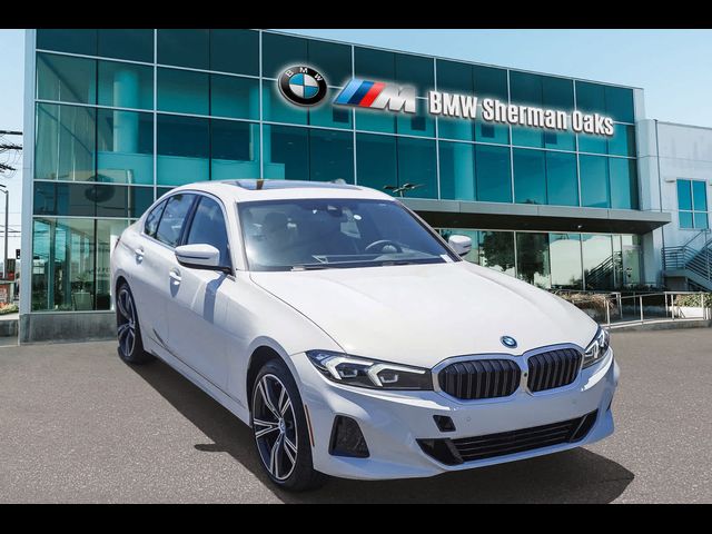 2024 BMW 3 Series 330e