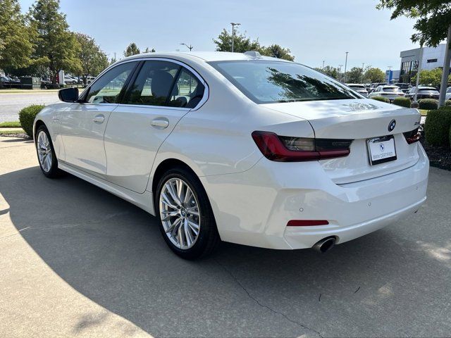 2024 BMW 3 Series 330e