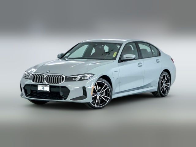 2024 BMW 3 Series 330e