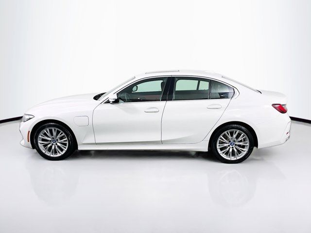 2024 BMW 3 Series 330e