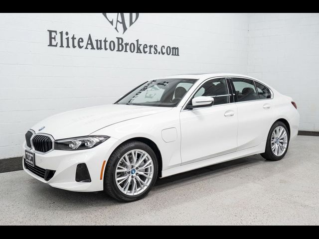 2024 BMW 3 Series 330e