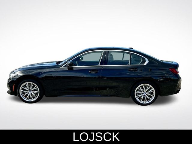 2024 BMW 3 Series 330e