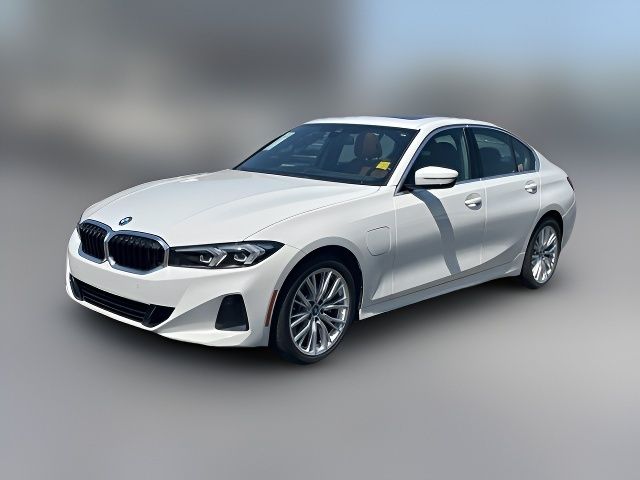 2024 BMW 3 Series 330e