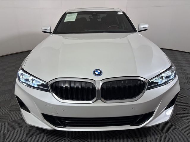 2024 BMW 3 Series 330e