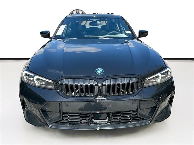 2024 BMW 3 Series 330e