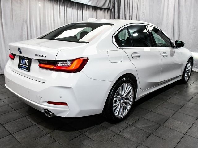 2024 BMW 3 Series 330e xDrive