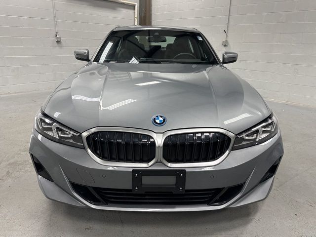 2024 BMW 3 Series 330e xDrive