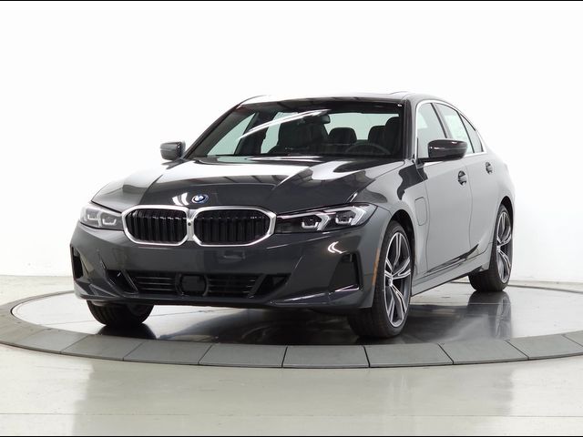 2024 BMW 3 Series 330e xDrive