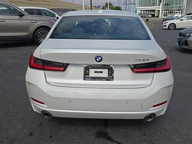 2024 BMW 3 Series 330i