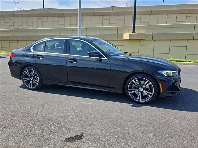 2024 BMW 3 Series 330i