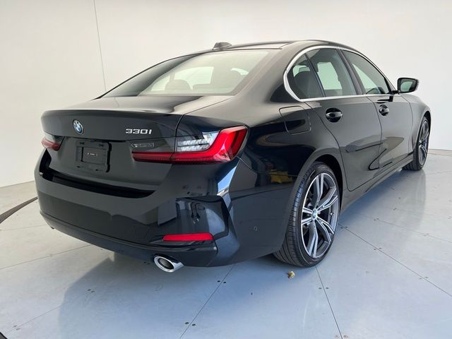 2024 BMW 3 Series 330i