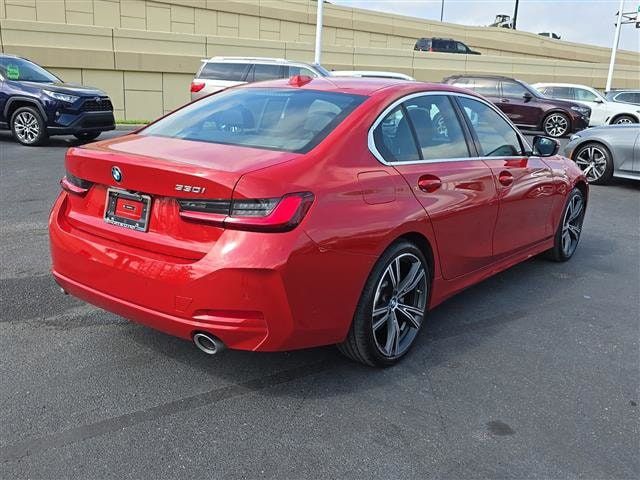 2024 BMW 3 Series 330i