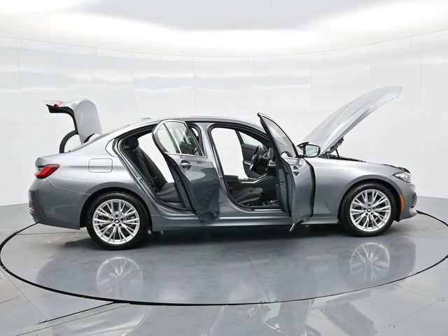 2024 BMW 3 Series 330i