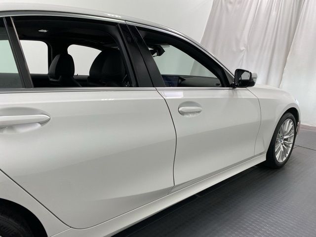 2024 BMW 3 Series 330i