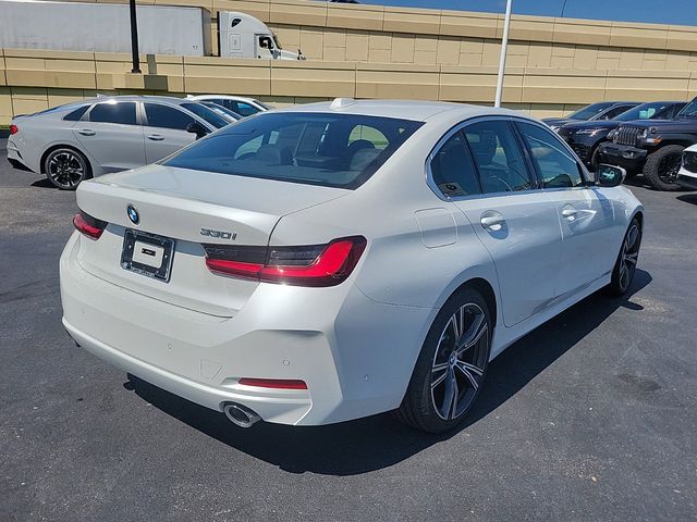 2024 BMW 3 Series 330i